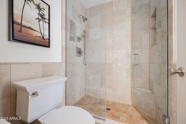 2041 W ROCKWELL Drive, Chandler, AZ 85224