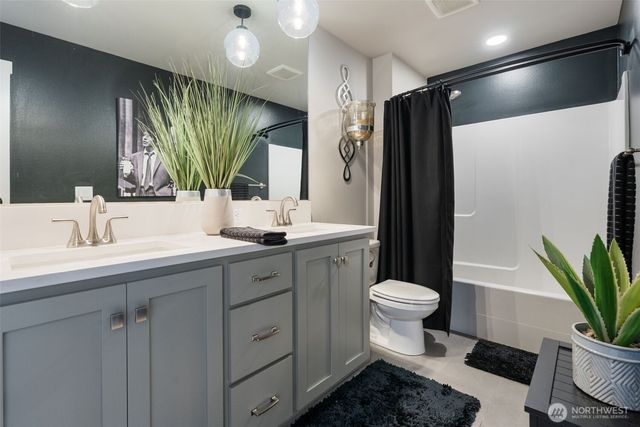 8008 NE 172nd Avenue, Vancouver, WA 98682