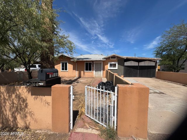 1746 E MONTE VISTA Road, Phoenix, AZ 85006