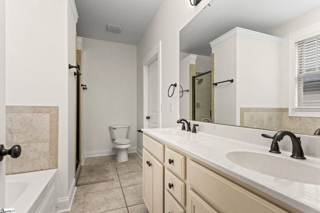 6 Worthington Court, Simpsonville, SC 29681