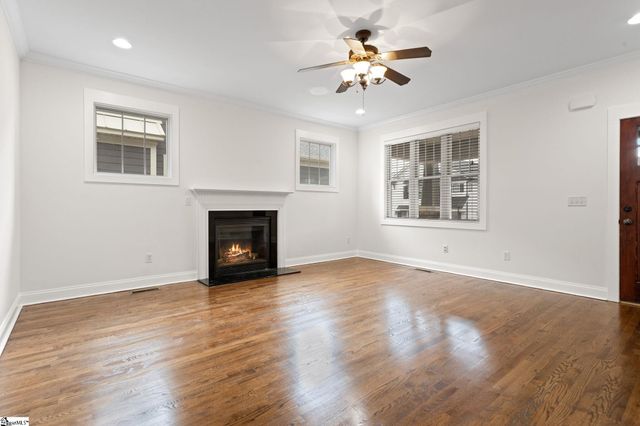 6 Worthington Court, Simpsonville, SC 29681