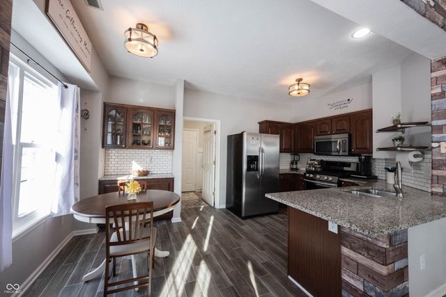 18565 Piers End Drive, Noblesville, IN 46062