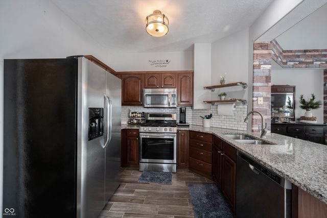 18565 Piers End Drive, Noblesville, IN 46062