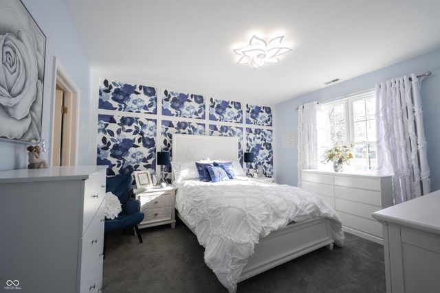 18565 Piers End Drive, Noblesville, IN 46062