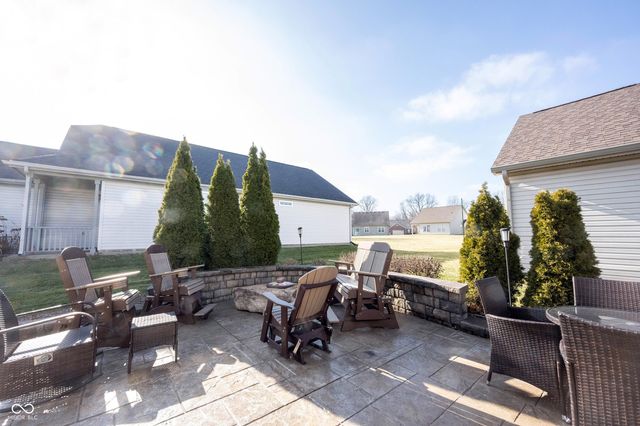 18565 Piers End Drive, Noblesville, IN 46062