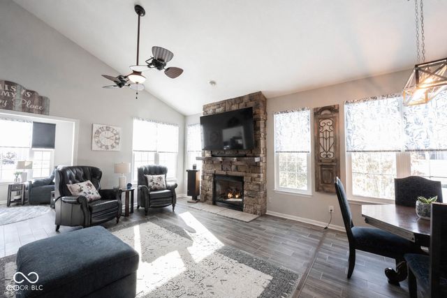 18565 Piers End Drive, Noblesville, IN 46062