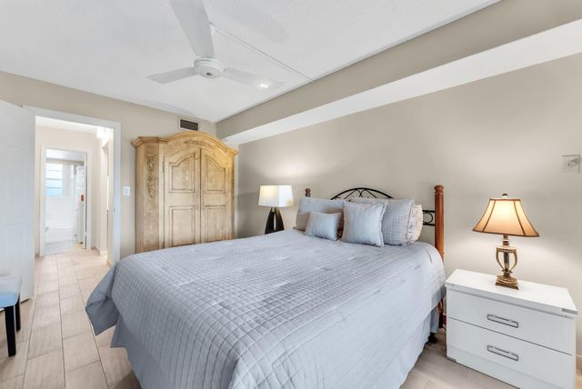 7390 NW 1st St 104, Margate, FL 33063