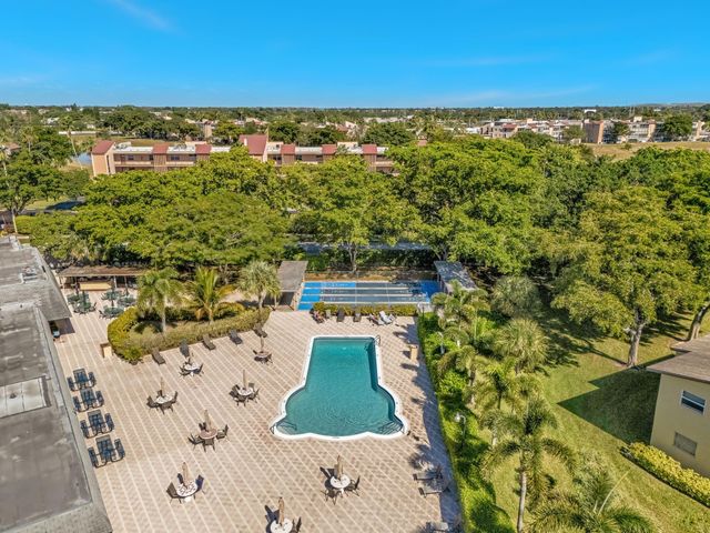 7390 NW 1st St 104, Margate, FL 33063