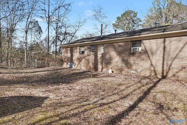 1911 34th Street, Haleyville, AL 35565