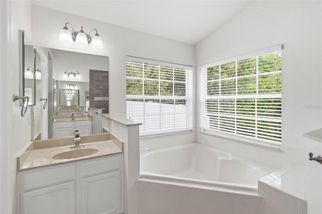 11112 TAEDA DRIVE, Orlando, FL 32832