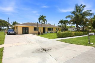 1476 N Mangonia Drive, West Palm Beach, FL 33401