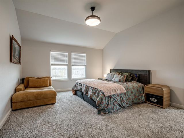 13316 Mesquite Trail, Yukon, OK 73099