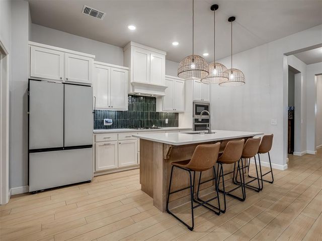 13316 Mesquite Trail, Yukon, OK 73099