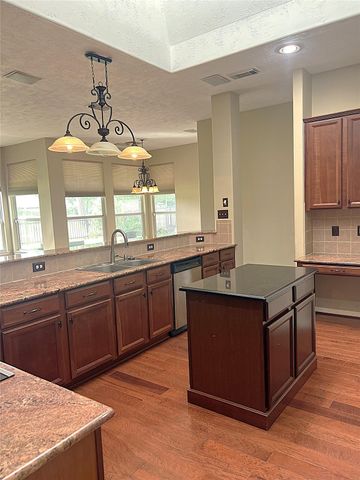 18718 Walden Forest Drive, Humble, TX 77346