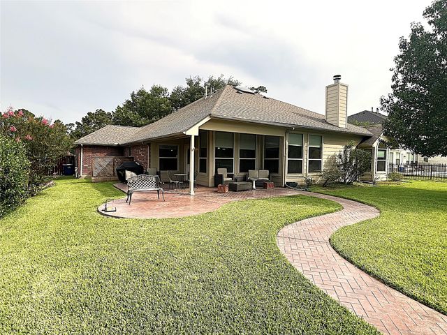 18718 Walden Forest Drive, Humble, TX 77346