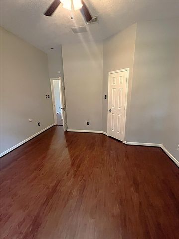 18718 Walden Forest Drive, Humble, TX 77346