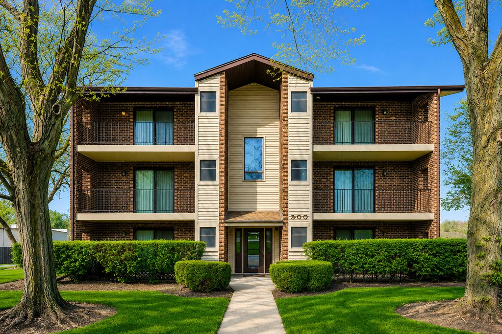 500 Valley Drive 301, Naperville, IL 60563