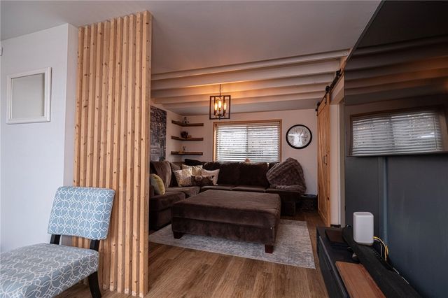 7608 Cheyenne St, Swissvale, PA 15218