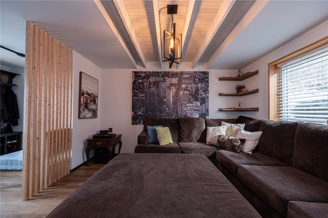 7608 Cheyenne St, Swissvale, PA 15218