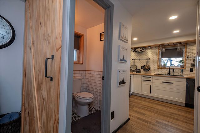 7608 Cheyenne St, Swissvale, PA 15218