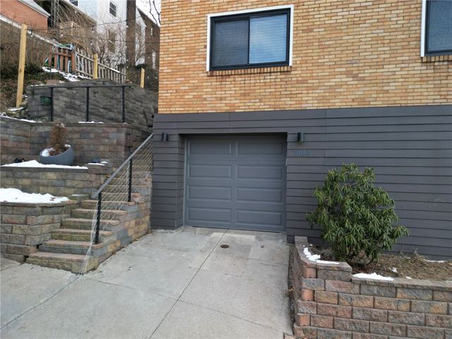 7608 Cheyenne St, Swissvale, PA 15218