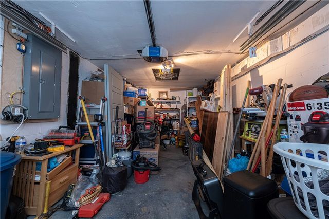 7608 Cheyenne St, Swissvale, PA 15218