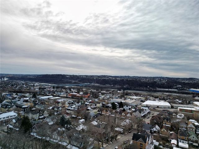 7608 Cheyenne St, Swissvale, PA 15218