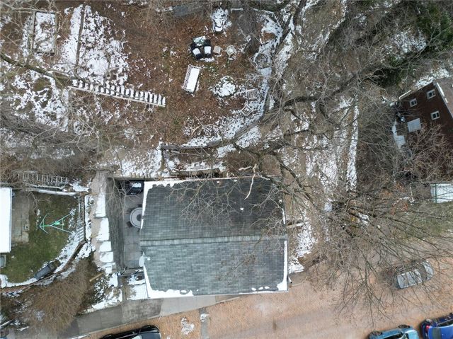 7608 Cheyenne St, Swissvale, PA 15218