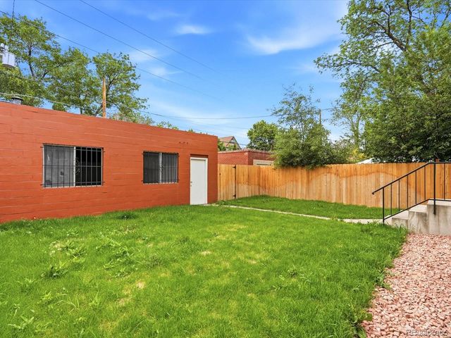 2831 N Gaylord Street, Denver, CO 80205