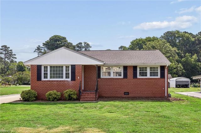 97 Cedar RD, Poquoson, VA 23662