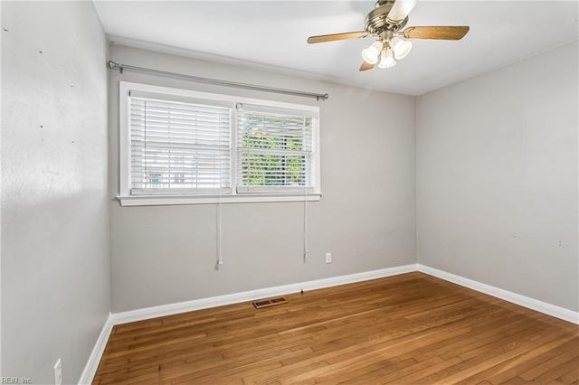 97 Cedar RD, Poquoson, VA 23662