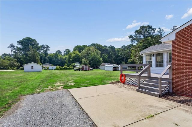 97 Cedar RD, Poquoson, VA 23662