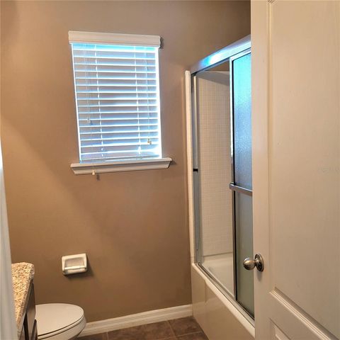 36142 LAGUNA HILLS CIRCLE, Zephyrhills, FL 33541