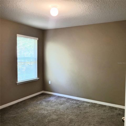 36142 LAGUNA HILLS CIRCLE, Zephyrhills, FL 33541