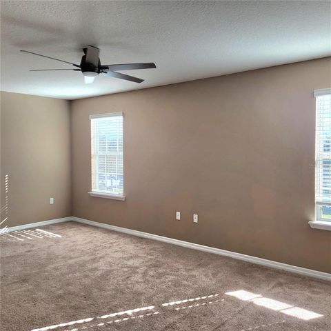 36142 LAGUNA HILLS CIRCLE, Zephyrhills, FL 33541