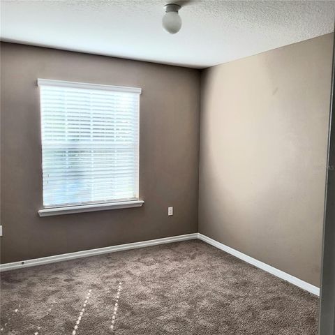 36142 LAGUNA HILLS CIRCLE, Zephyrhills, FL 33541