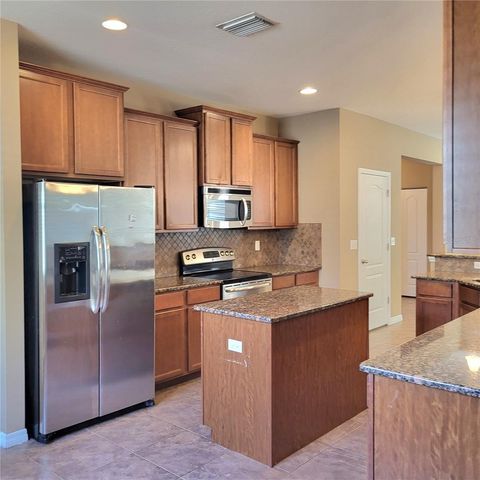 36142 LAGUNA HILLS CIRCLE, Zephyrhills, FL 33541