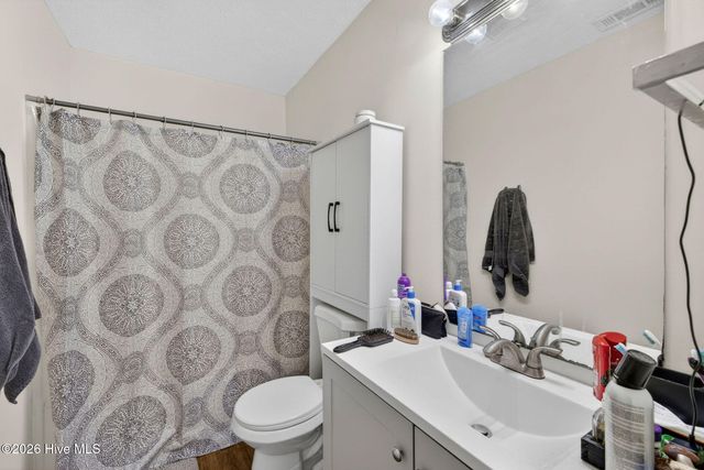 400 Beasley Road, Wilmington, NC 28409