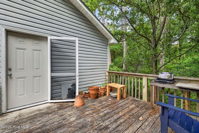 400 Beasley Road, Wilmington, NC 28409