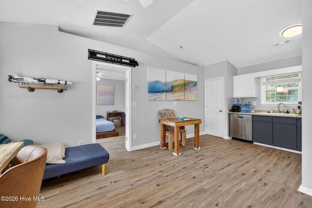 400 Beasley Road, Wilmington, NC 28409