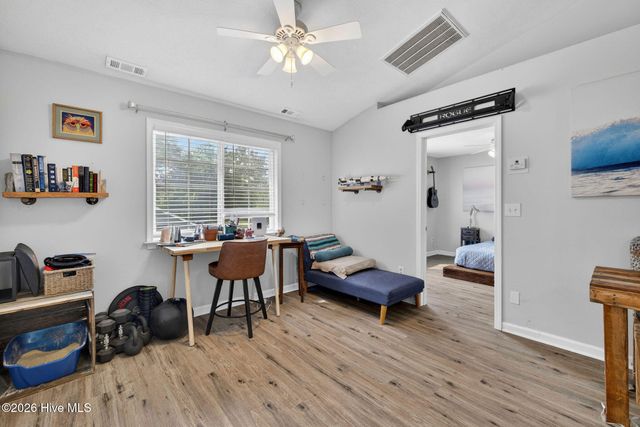 400 Beasley Road, Wilmington, NC 28409