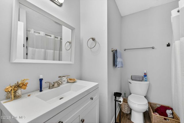 400 Beasley Road, Wilmington, NC 28409