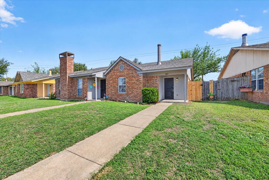 7505 Tiffany Meadows Lane, Fort Worth, TX 76140 — photo 3