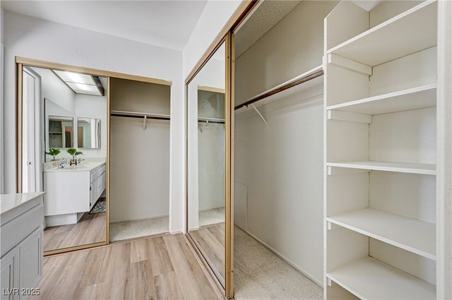 7101 Carrondale Way, Las Vegas, NV 89128