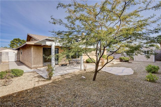 7101 Carrondale Way, Las Vegas, NV 89128