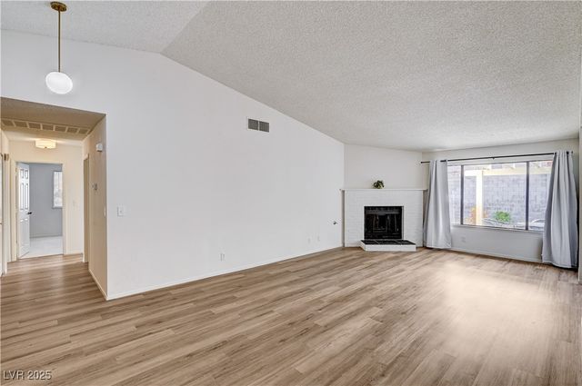 7101 Carrondale Way, Las Vegas, NV 89128