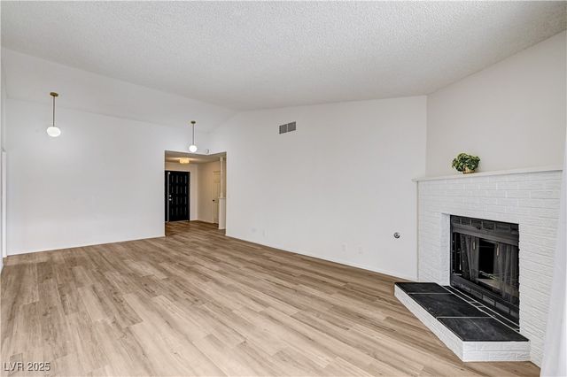 7101 Carrondale Way, Las Vegas, NV 89128