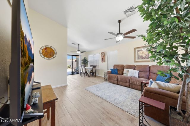 3182 W Williams Drive, Phoenix, AZ 85027