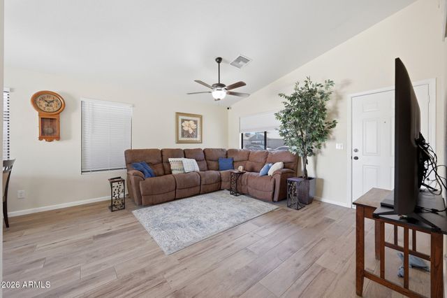 3182 W Williams Drive, Phoenix, AZ 85027