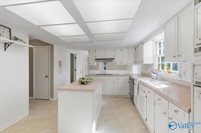 626 Mountain Gap Drive SE, Huntsville, AL 35803